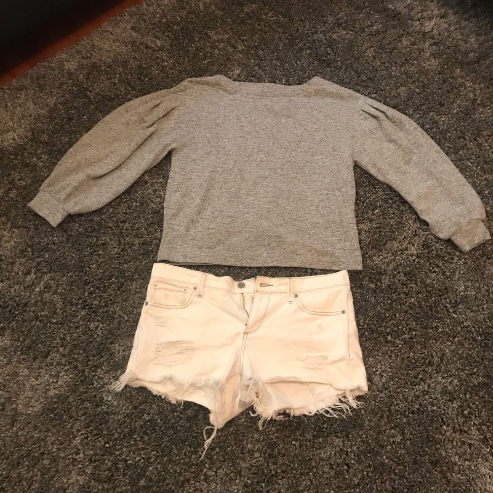 Gray Balloon Sleeve Sweatshirt
